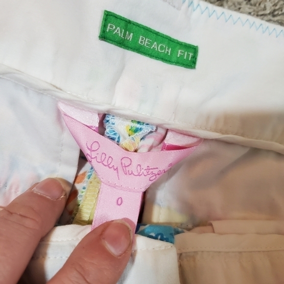 LILLY Pulitzer Palm Beach Fit Patchwork Style Shorts - Picture 2 of 9